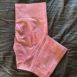 NWOT Gymshark pink camo seamless leggings L